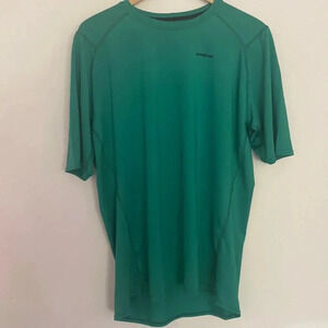 PATAGONIA green athletic sports shirt sz XL